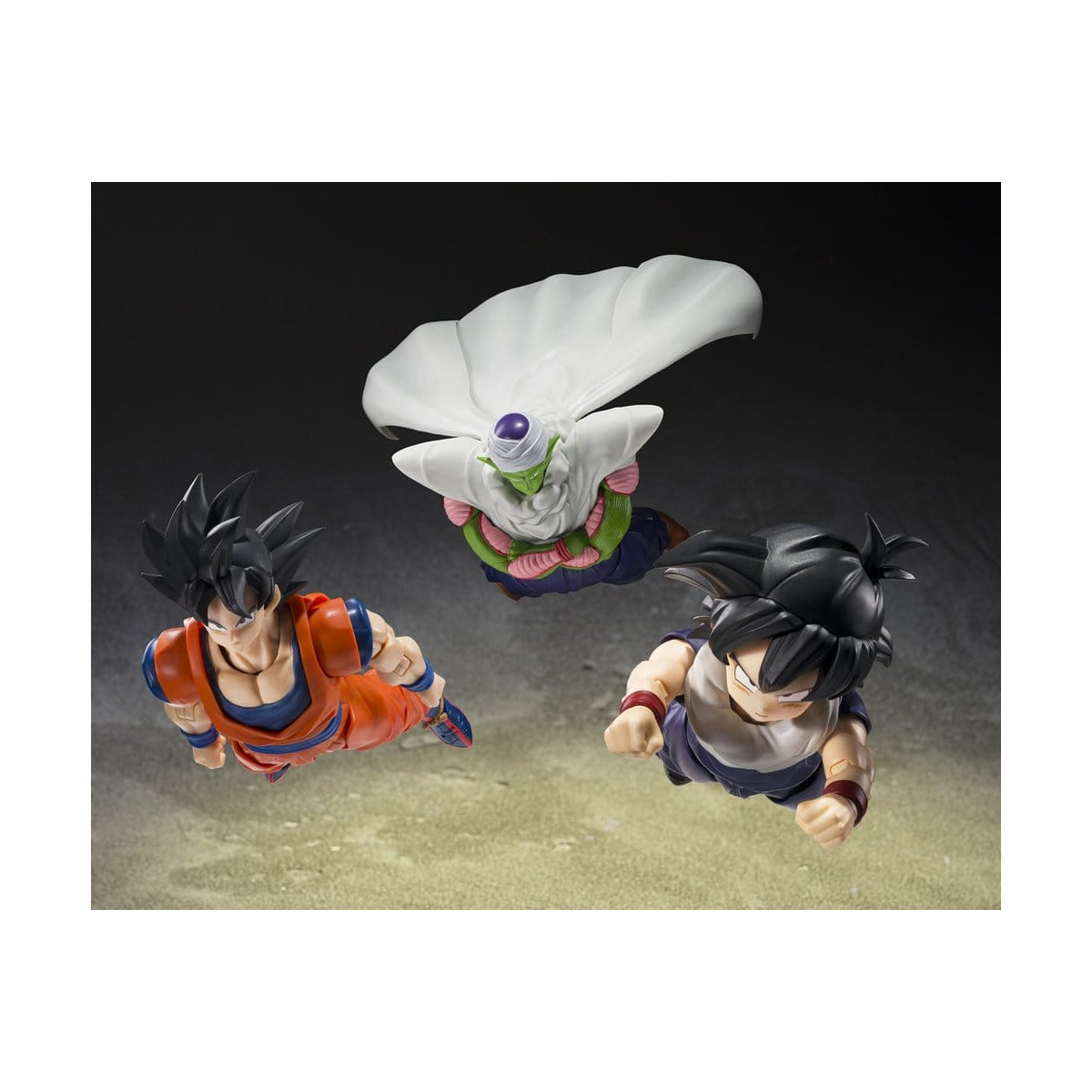 Bandai Tamashii - Son Gohan (Z-Fighters) (Limited Edition Z-Fighters Group Base Ver. A) - S.H.Figuarts