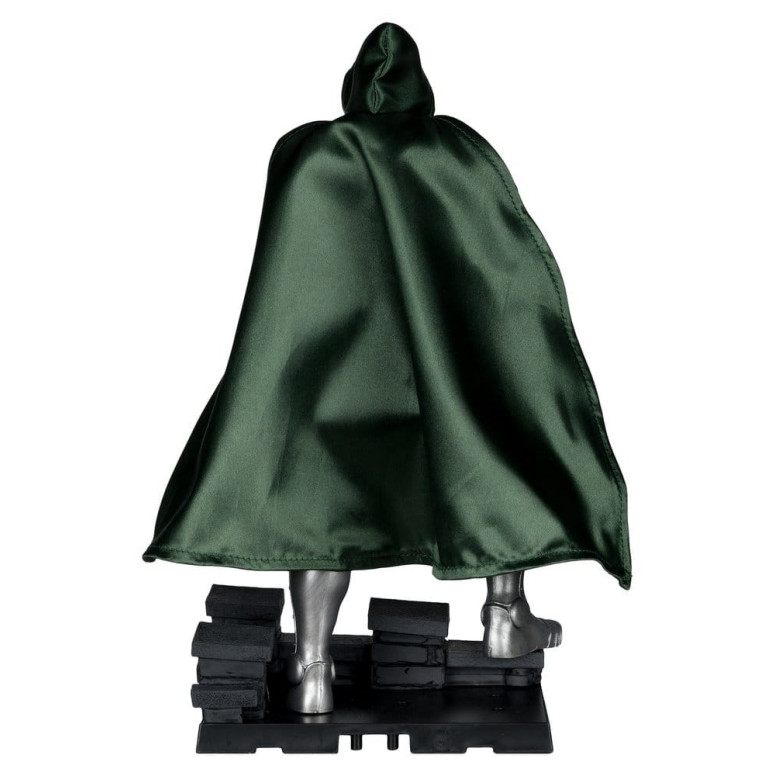 Mc Farlane Marvel - Doctor Doom 1/6