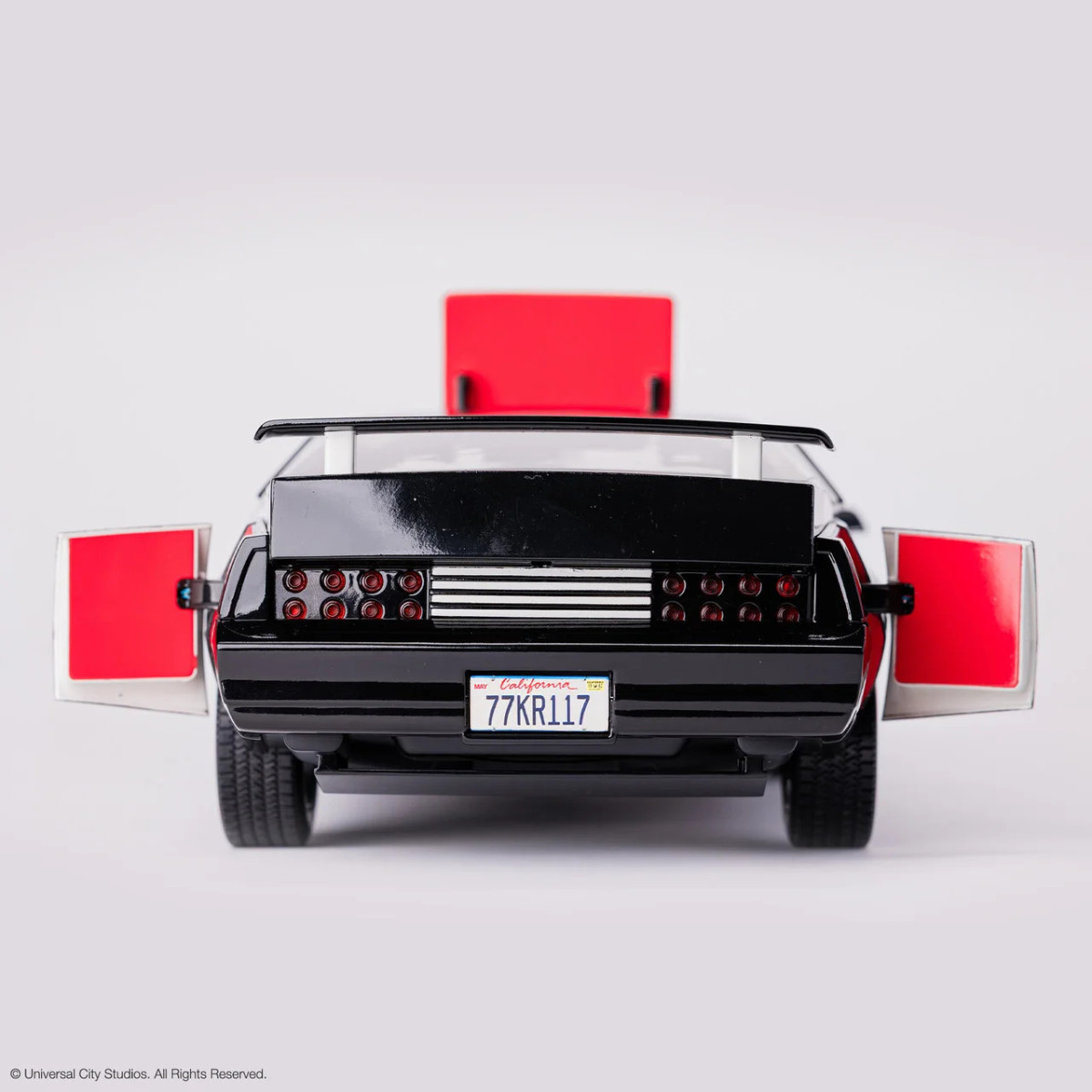 Takara Tomy - Knight Rider K2000 - 1/10 Scale Die-Cast K.I.T.T