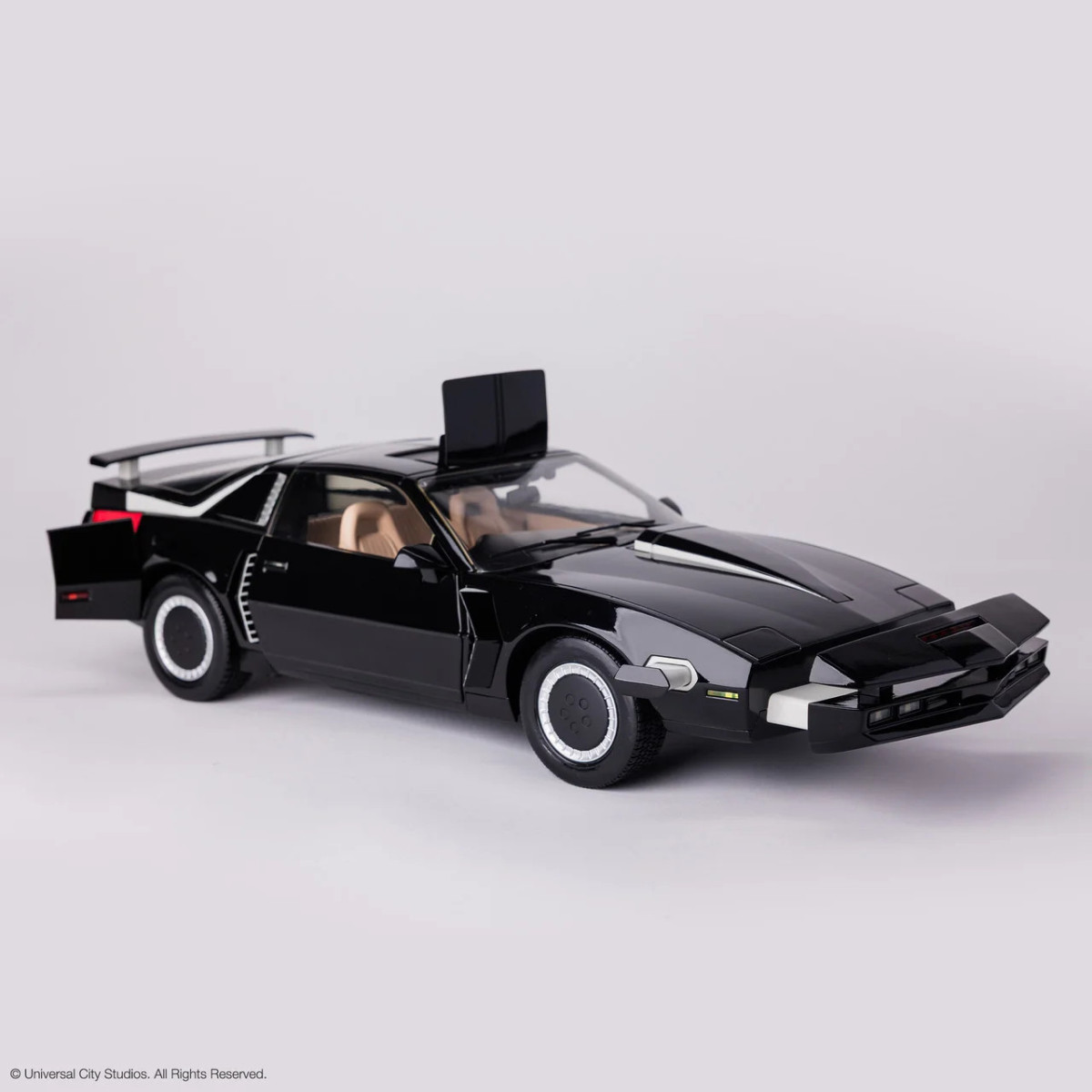 Takara Tomy - Knight Rider K2000 - 1/10 Scale Die-Cast K.I.T.T