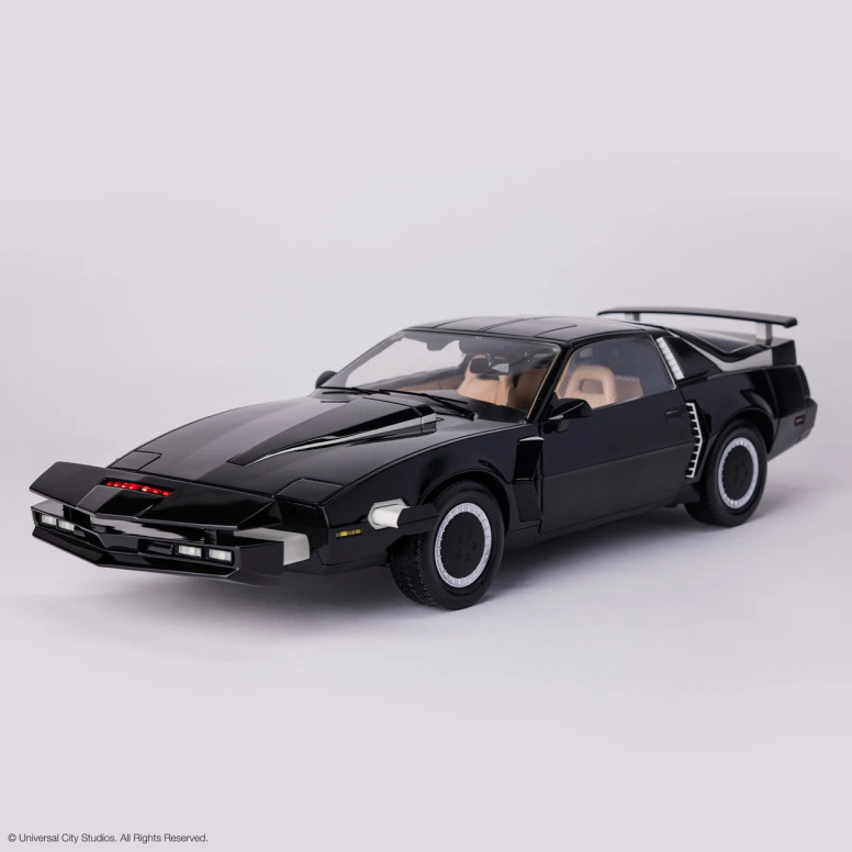 Takara Tomy - Knight Rider K2000 - 1/10 Scale Die-Cast K.I.T.T