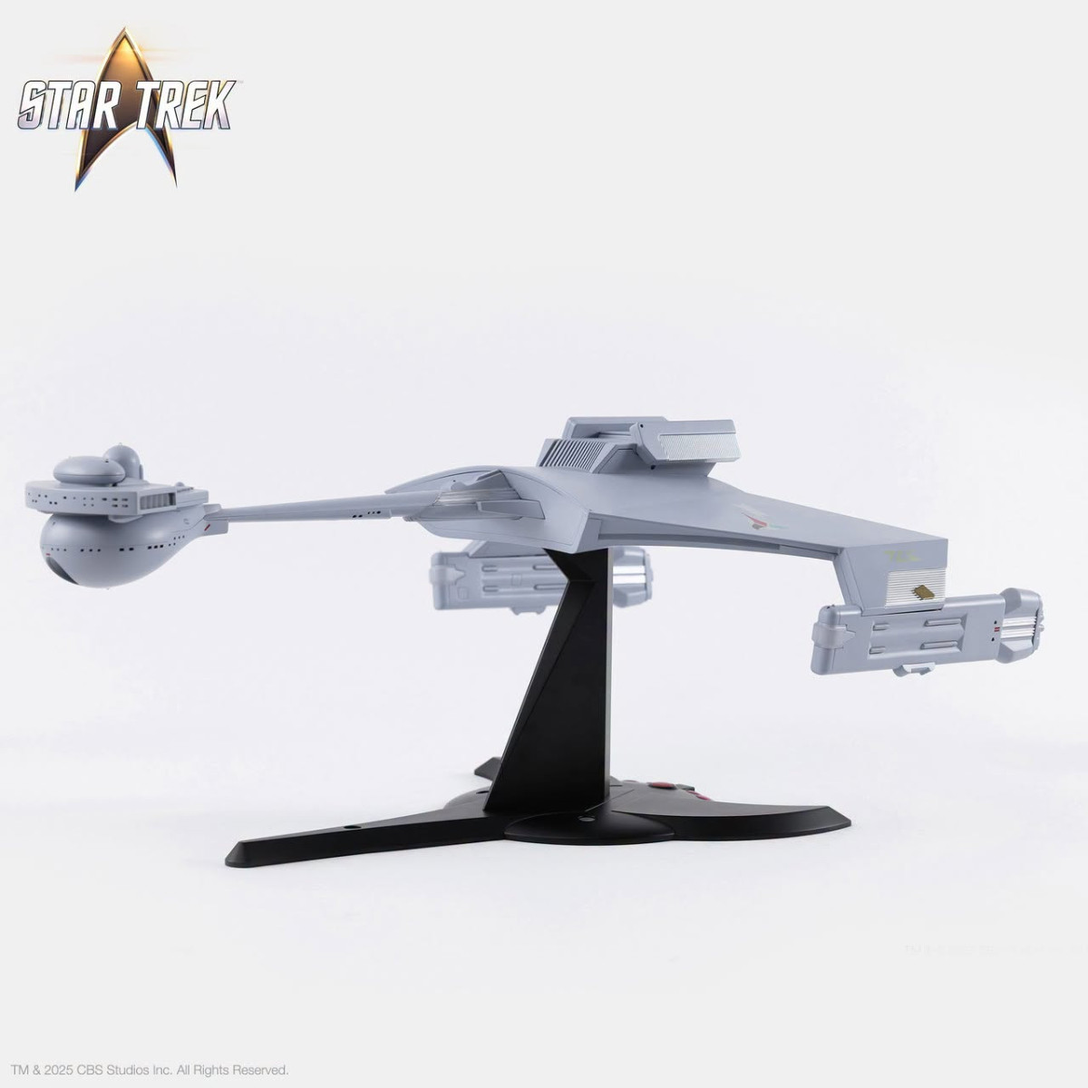 Takara Tomy - Star Trek - Klingon D7 Battle Cruiser Replica 1/350