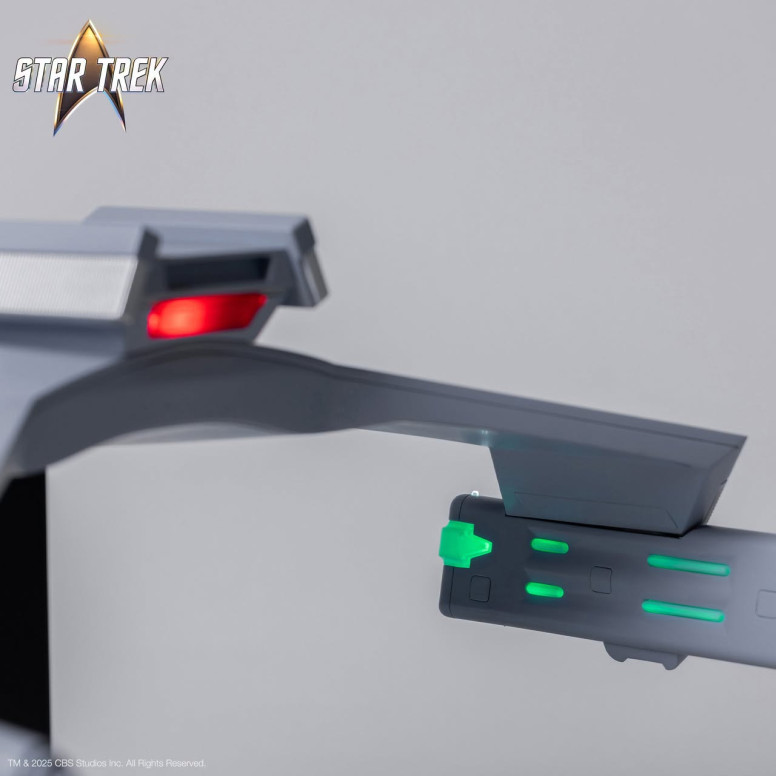 Takara Tomy - Star Trek - Klingon D7 Battle Cruiser Replica 1/350
