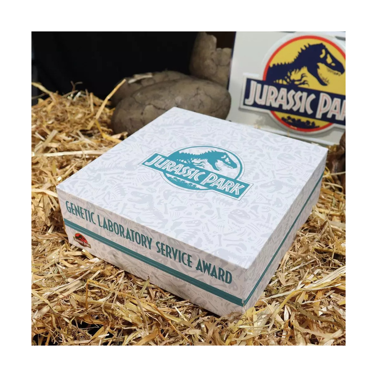 FaNaTtiK - Jurassic Park Genetics Laboratory Service Award
