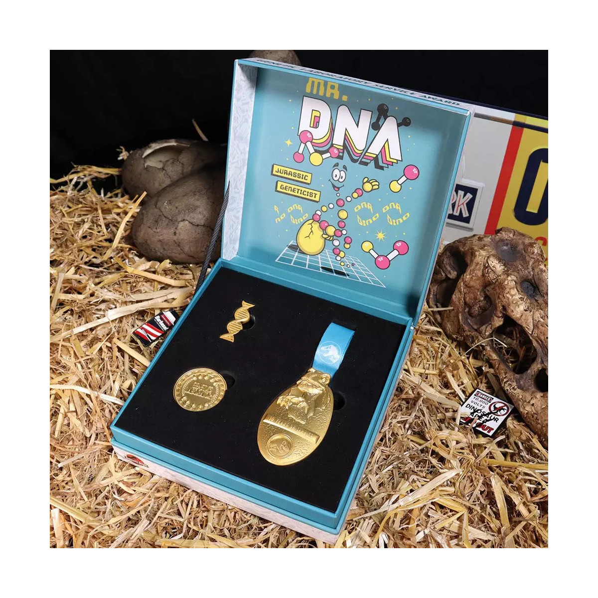FaNaTtiK - Jurassic Park Genetics Laboratory Service Award