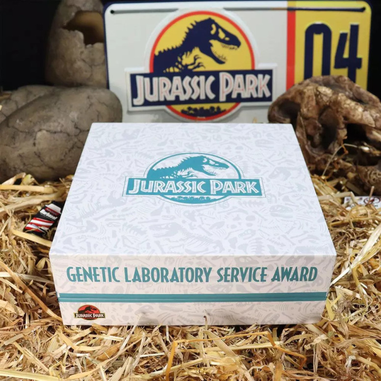 FaNaTtiK - Jurassic Park Genetics Laboratory Service Award
