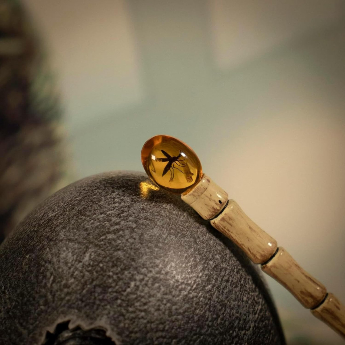 FaNaTtiK - Jurassic Park 30th Anniversary Replica Egg & John Hammond Cane Set