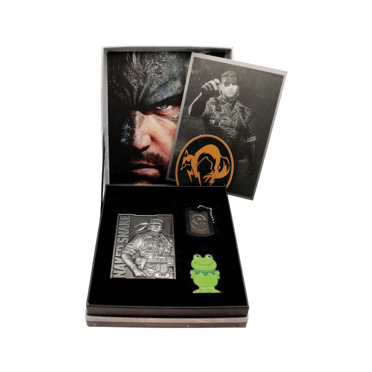 FaNaTtiK - Metal Gear Solid Delta Collector's Set