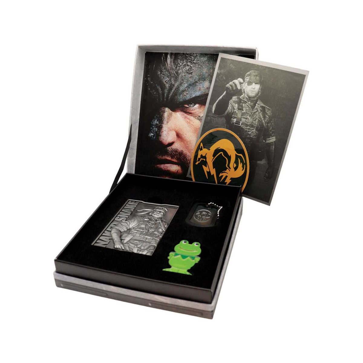 FaNaTtiK - Metal Gear Solid Delta Collector's Set