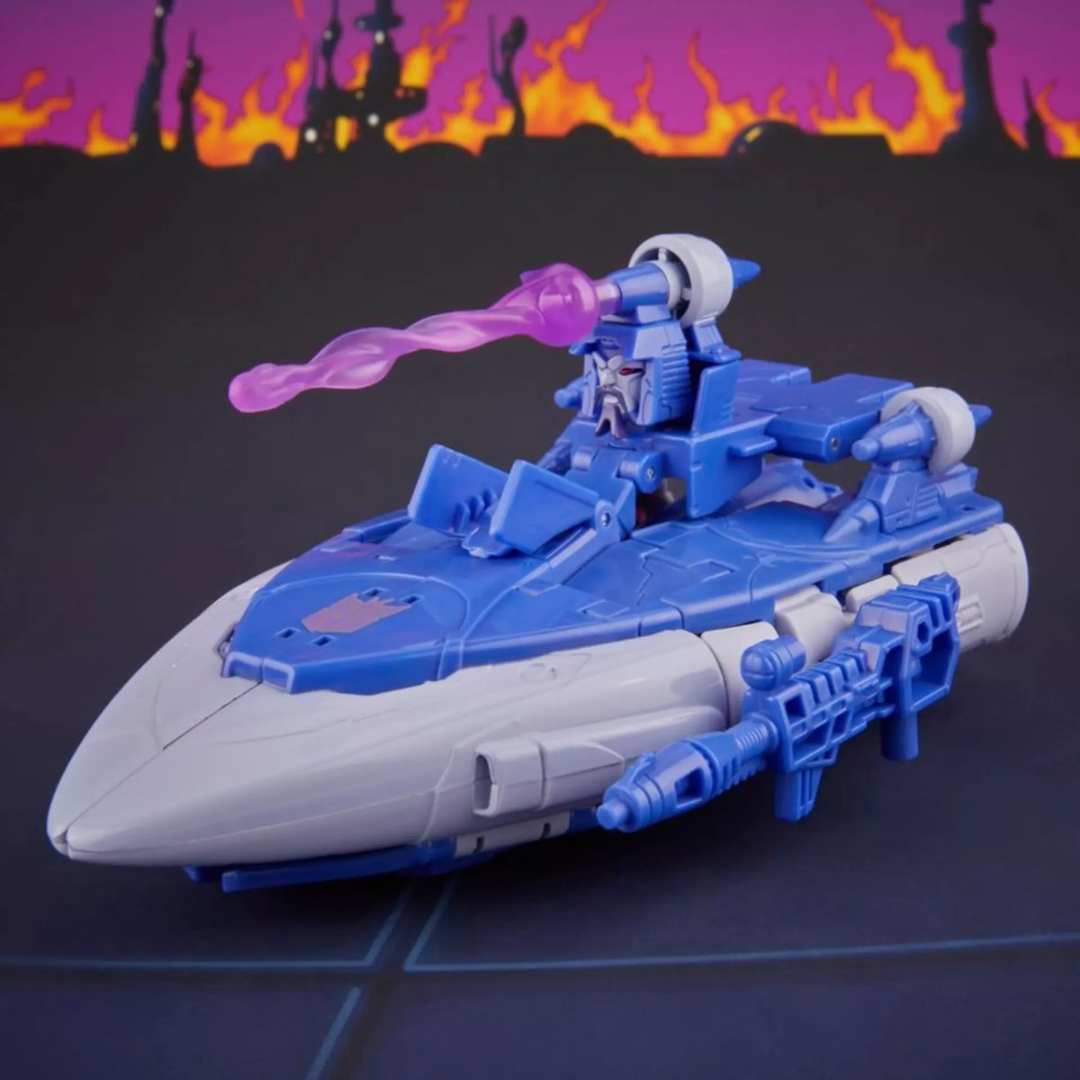 Hasbro - Transformers: The Movie - SCOURGE Voyager Class - Studio Series MTMTE Collection