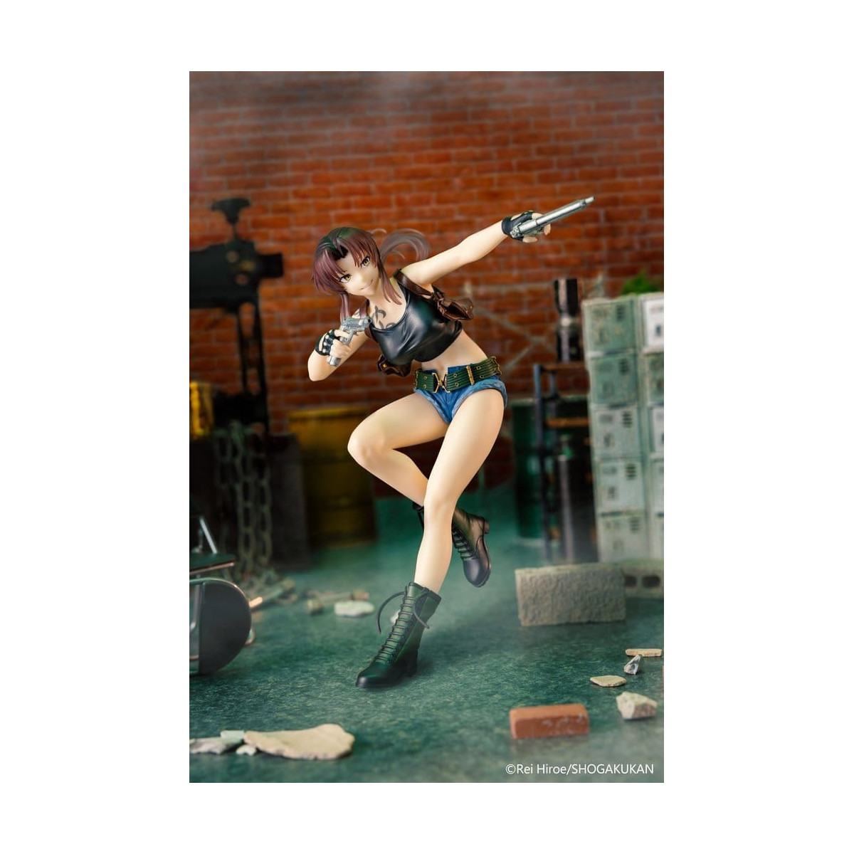 System Service - Black Lagoon REVY - Vivit