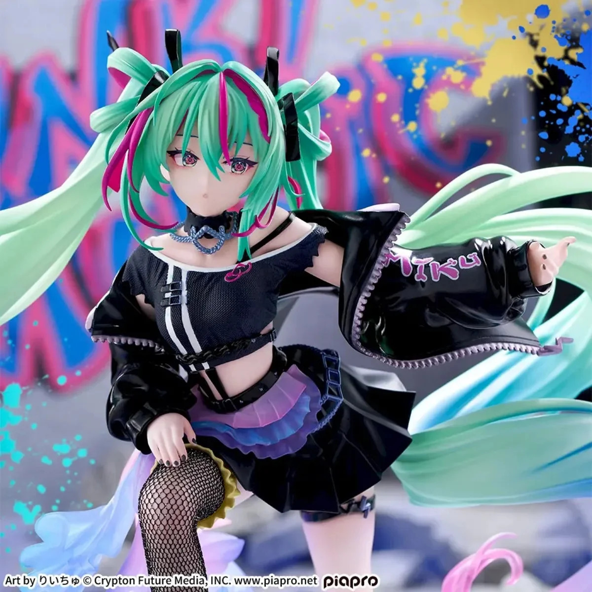 SEGA FIGURIZMA - Hatsune Miku Punk! - Character Vocal Series 01: Hatsune Miku