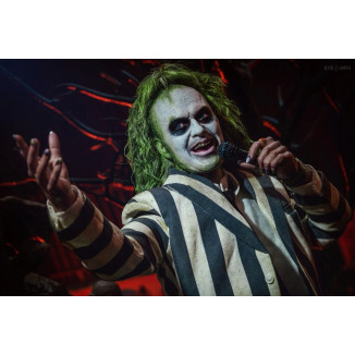 Hot Toys - Beetlejuice MMS 1/6 - Beetlejuice Beetlejuice Figurine
