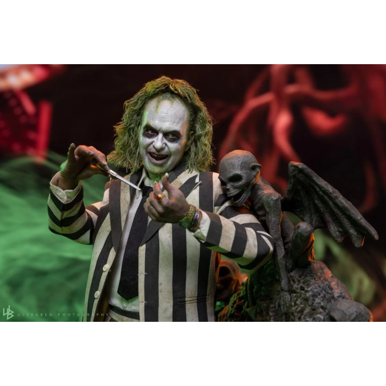 Hot Toys - Beetlejuice MMS 1/6 - Beetlejuice Beetlejuice Figurine