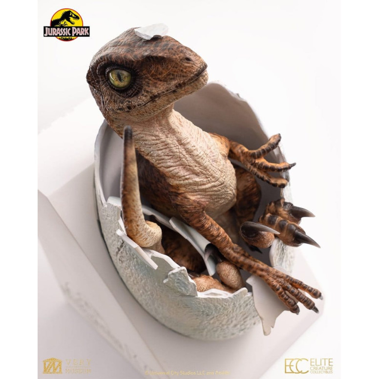Toynami ECC Elite Creature Collectibles - Velociraptor Hatching Egg 1/1 - Jurassic Park