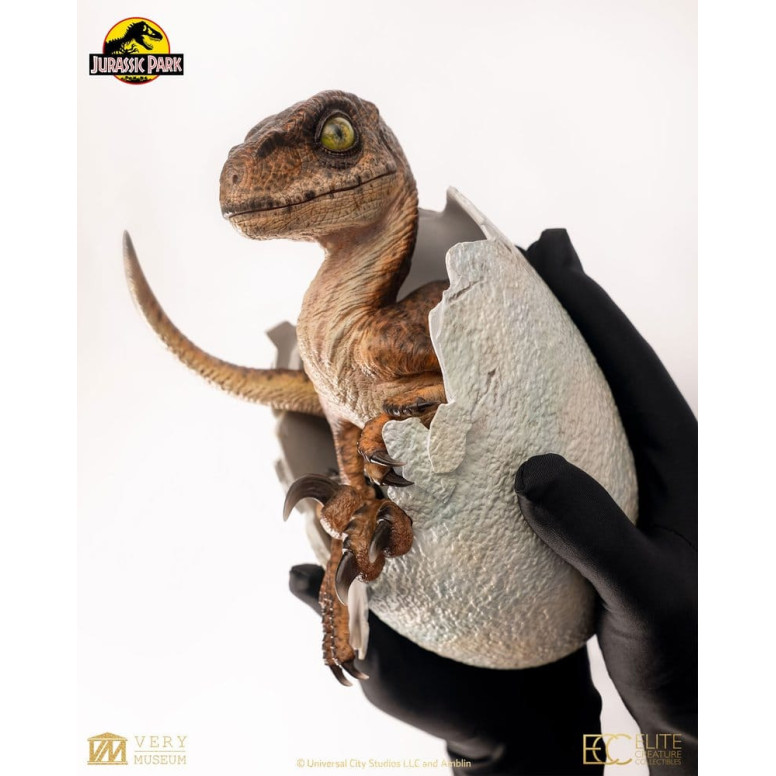 Toynami ECC Elite Creature Collectibles - Velociraptor Hatching Egg 1/1 - Jurassic Park