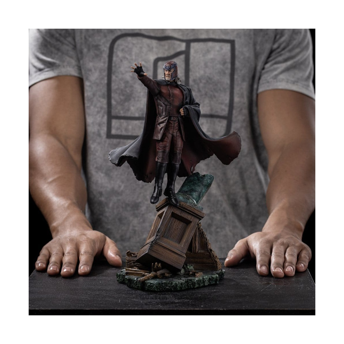 Iron Studios Marvel - Magneto Art, 1/10 Scale - Avengers: Doomsday