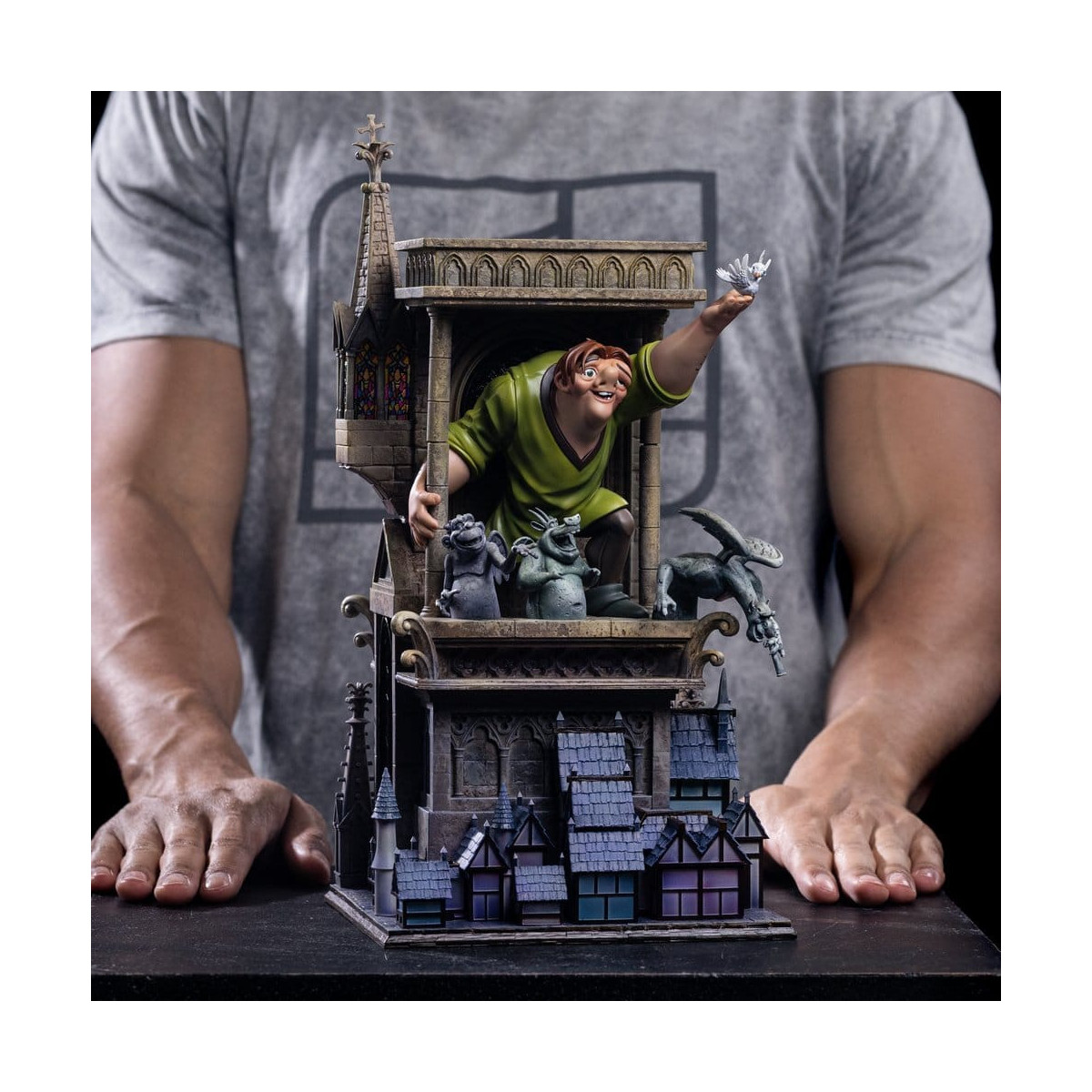 Iron Studios Disney s Classics - Quasimodo Art Scale 1/10 - The Hunchback of Notre Dame