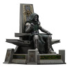 Iron Studios Marvel - Doctor Doom on Throne Art, 1/10 Scale - Avengers: Doomsday
