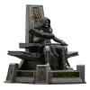 Iron Studios Marvel - Doctor Doom on Throne Art, 1/10 Scale - Avengers: Doomsday