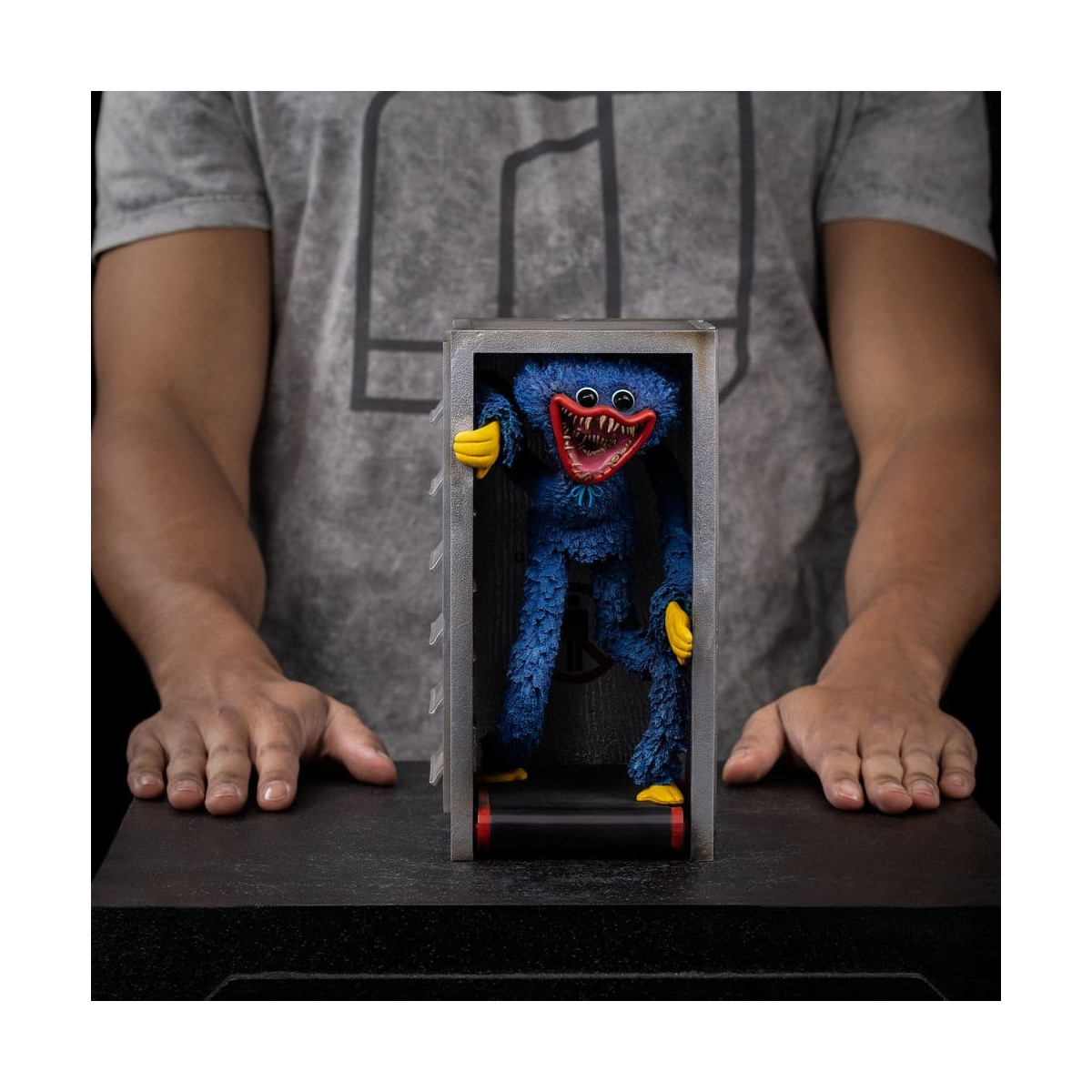 Iron Studios - Huggy Wuggy Art, 1/10 Scale - Poppy Playtime