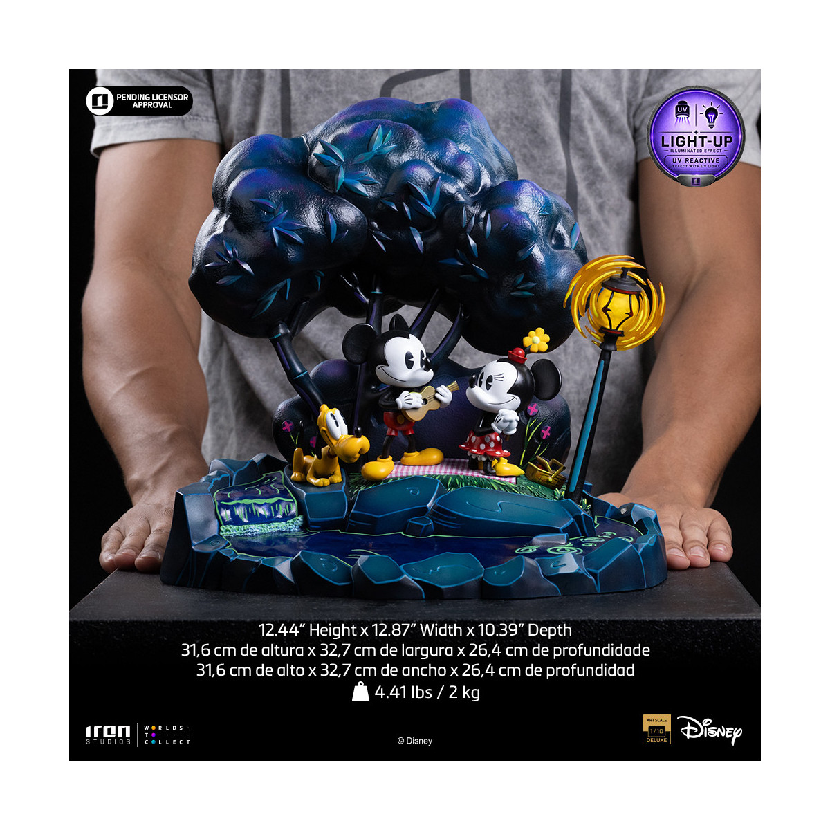 Iron Studios Disney Classics - Mickey Mouse, Minnie and Pluto's Day at the Park DX Art Scale 1/10