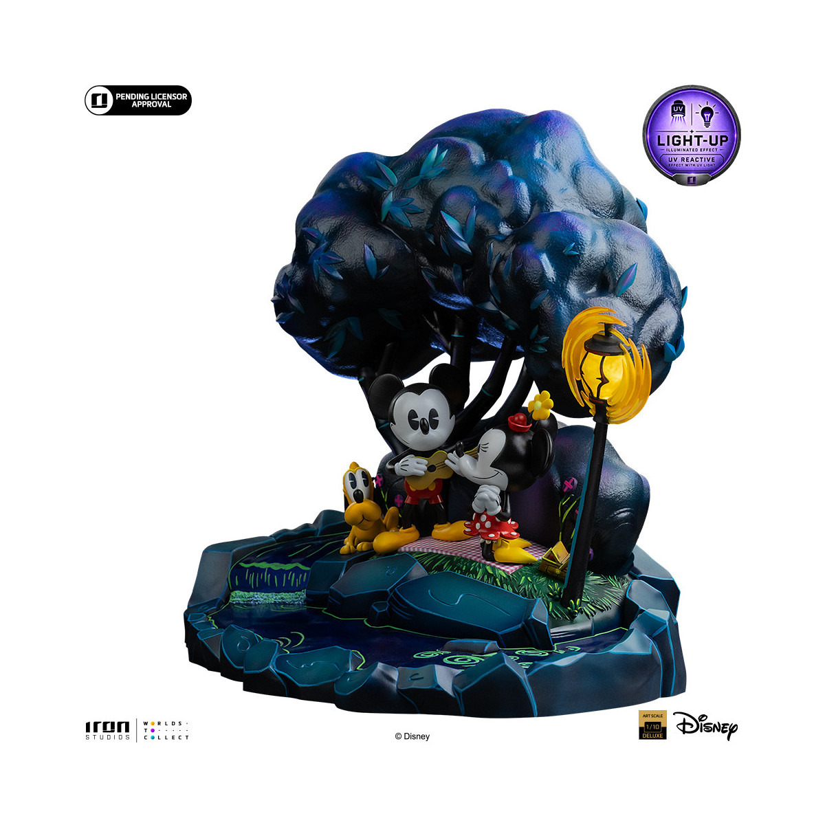 Iron Studios Disney Classics - Mickey Mouse, Minnie and Pluto's Day at the Park DX Art Scale 1/10