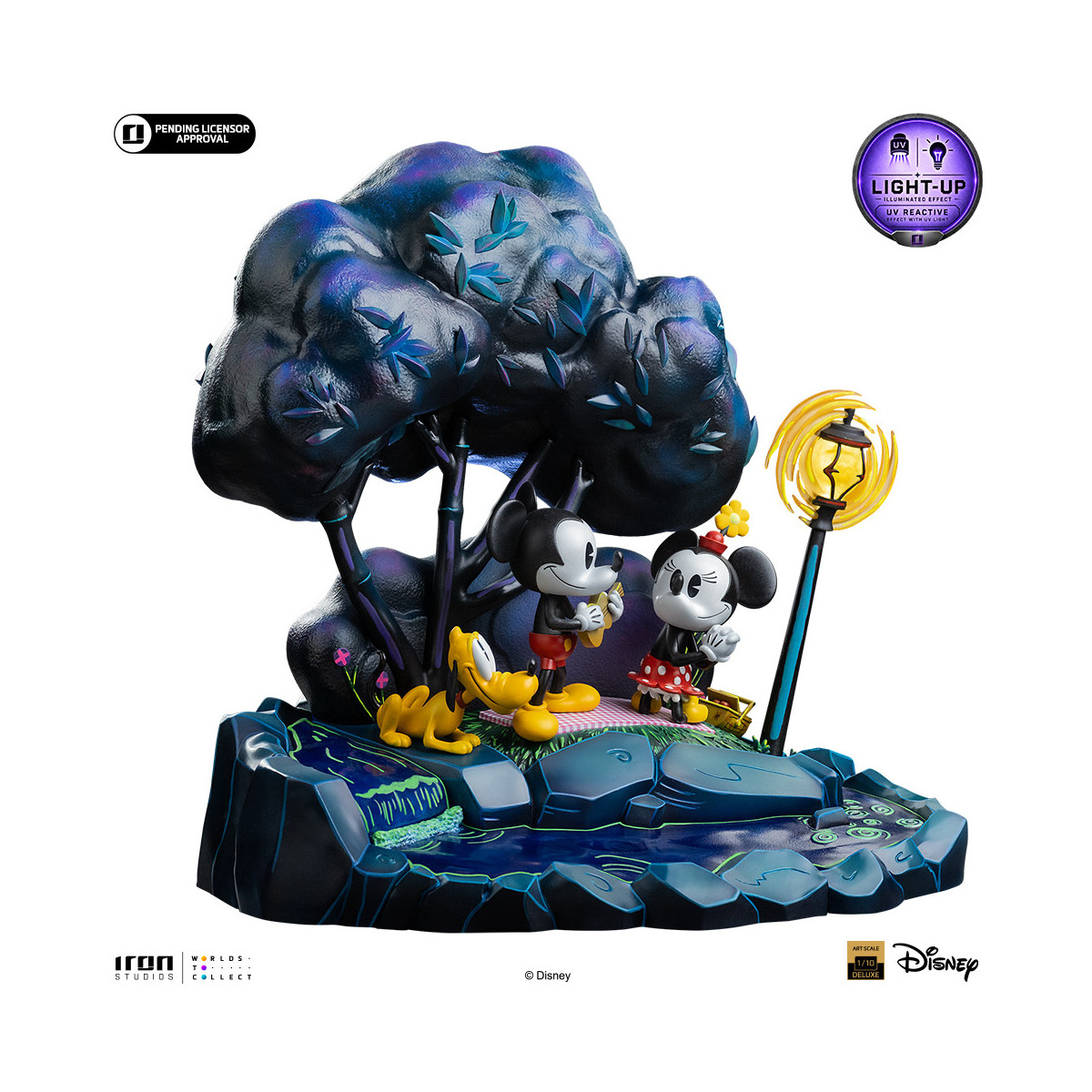 Iron Studios Disney Classics - Mickey Mouse, Minnie and Pluto's Day at the Park DX Art Scale 1/10