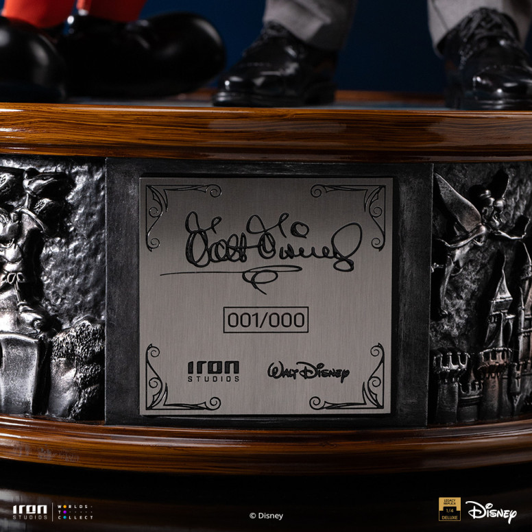 Iron Studios Disney s Classics - Walt Disney & Mickey Mouse Mouse Legacy Replica 1/4