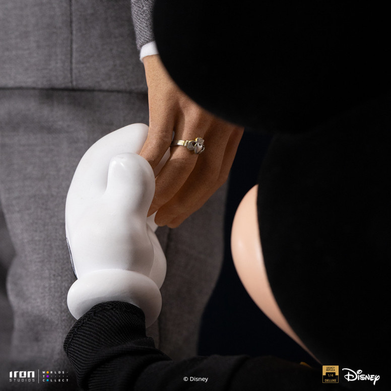 Iron Studios Disney s Classics - Walt Disney & Mickey Mouse Mouse Legacy Replica 1/4