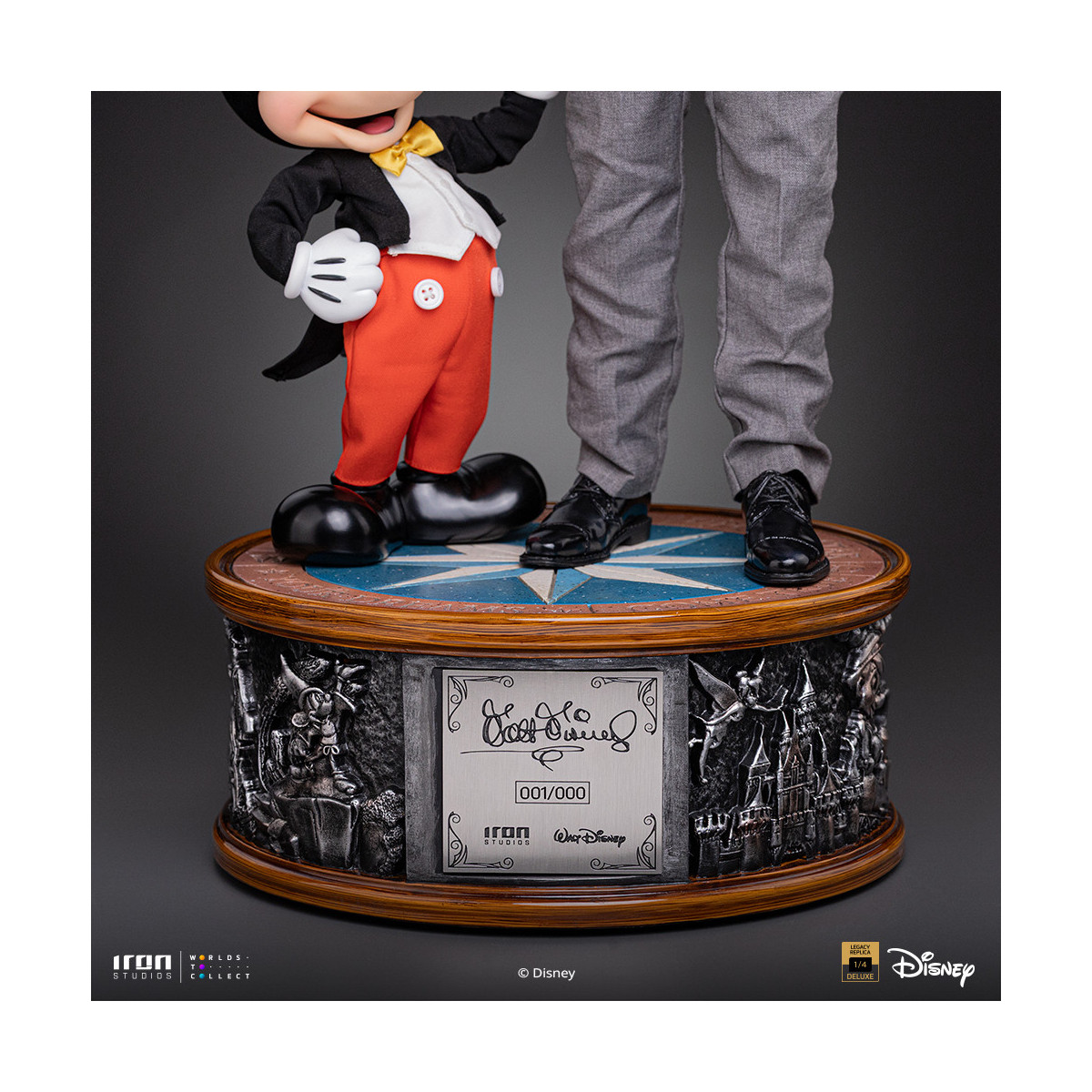 Iron Studios Disney s Classics - Walt Disney & Mickey Mouse Mouse Legacy Replica 1/4