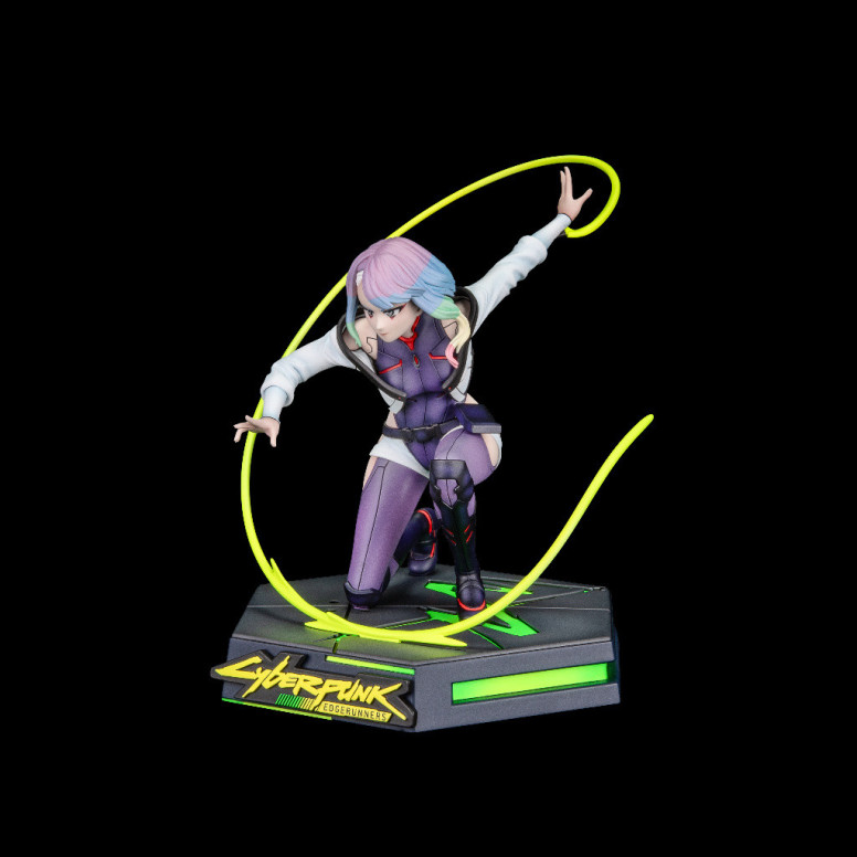 Dark Horse - LUCY PVC Statue - Cyberpunk Edgerunners