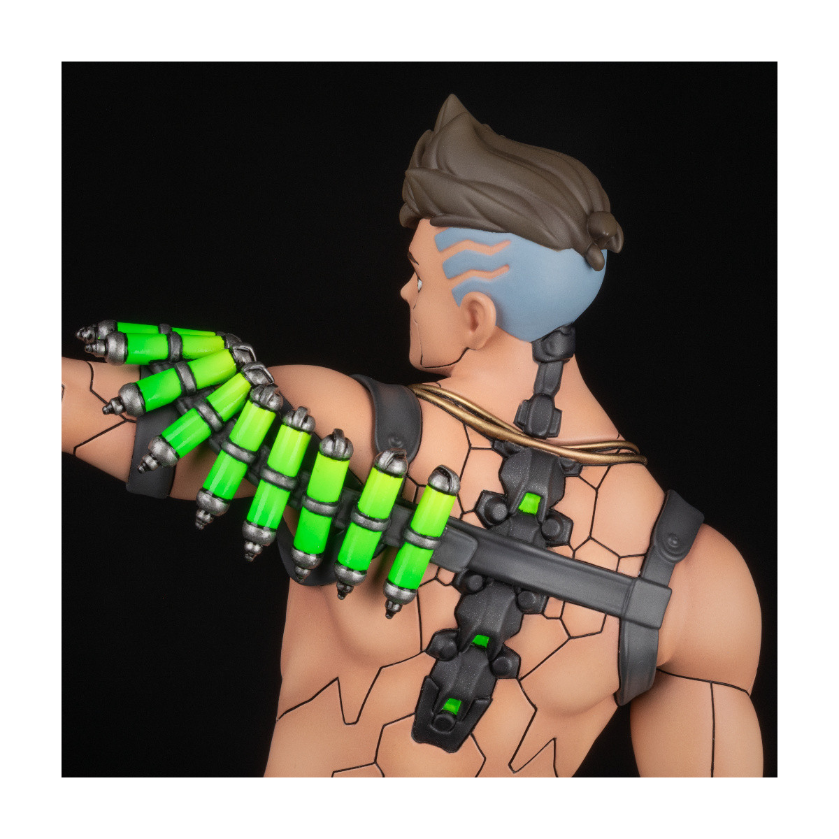 Dark Horse - DAVID PVC Statue - Cyberpunk Edgerunners
