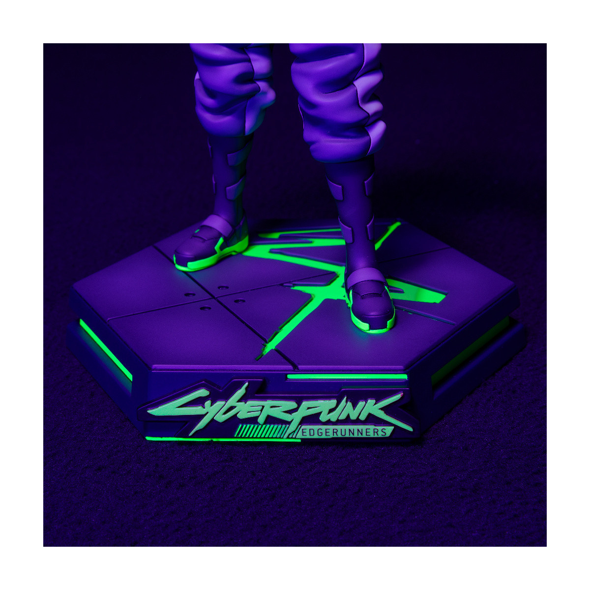 Dark Horse - DAVID PVC Statue - Cyberpunk Edgerunners