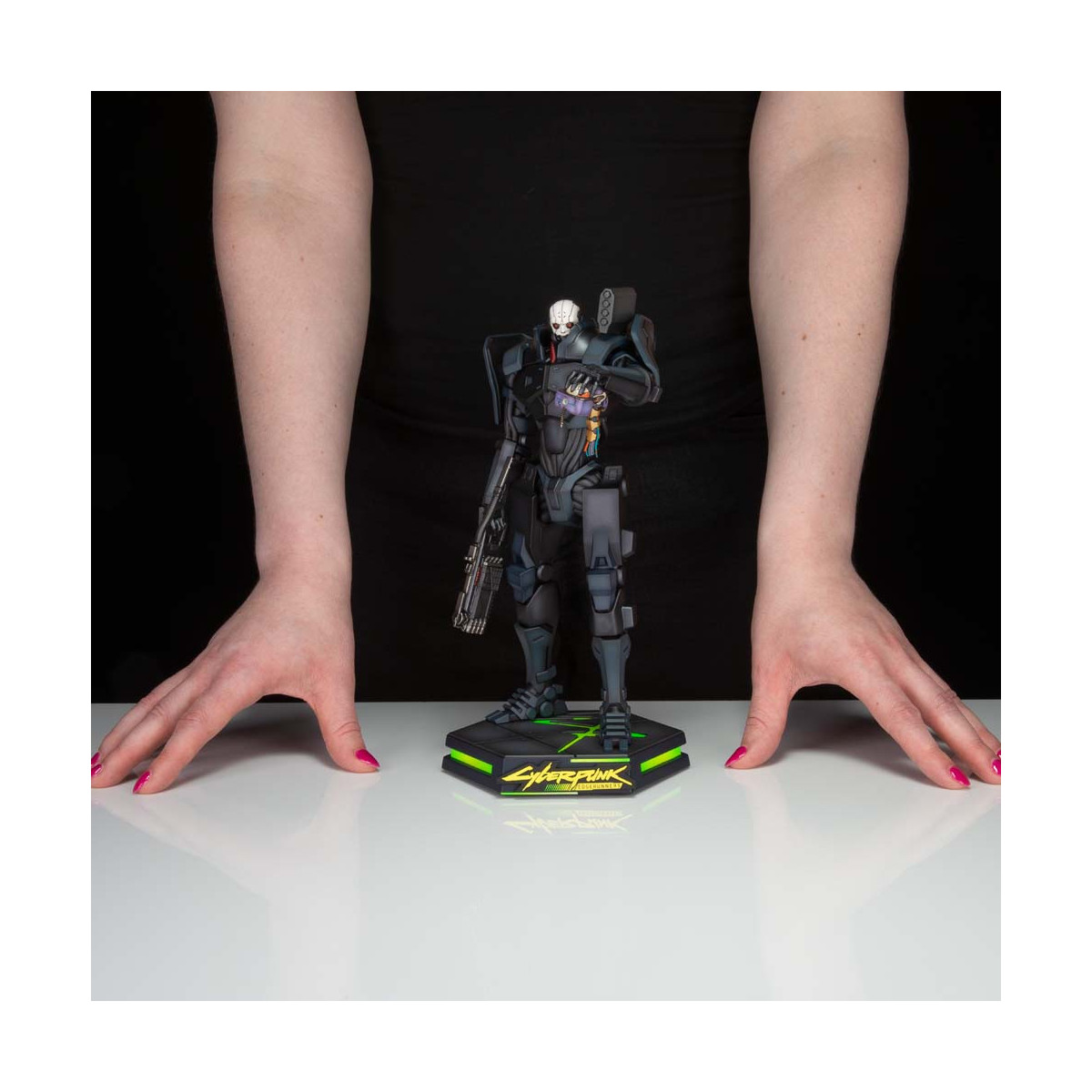 Dark Horse - ADAM SMASHER PVC Statue - Cyberpunk Edgerunners