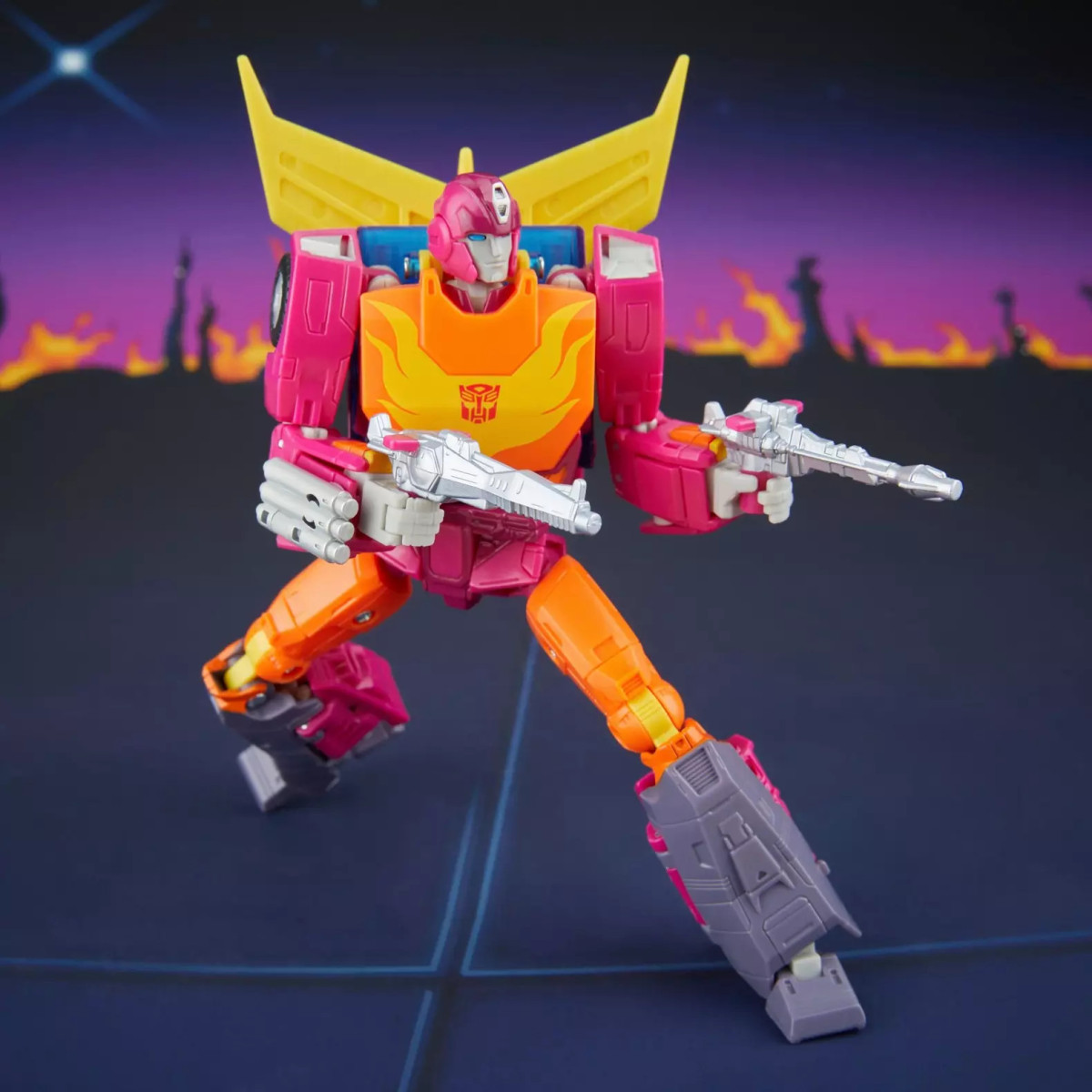 Hasbro - Transformers: The Movie - HOTROD Voyager Class - Studio Series MTMTE Collection