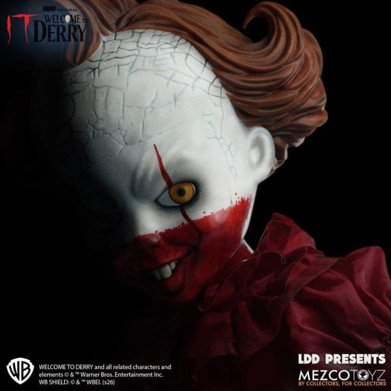 Mezco Living Dead Doll - It: Welcome to Derry - Pennywise