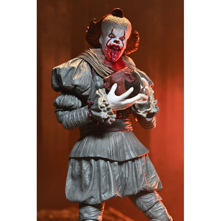 Neca IT - CA - "Welcome to Derry" Ultimate Pennywise Figurine