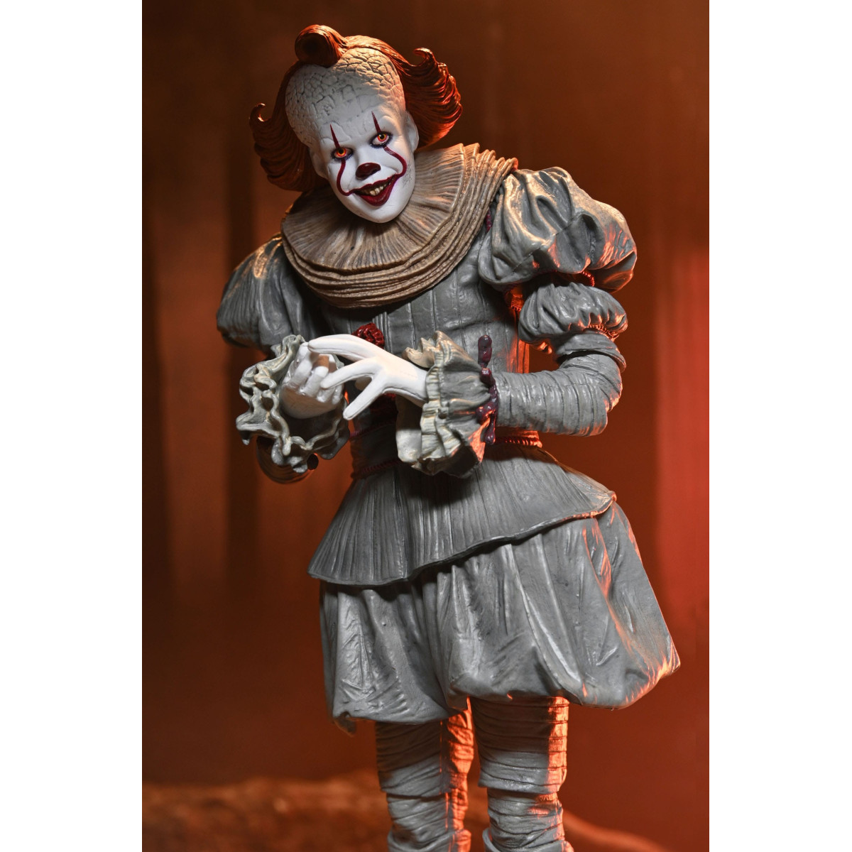 Neca IT - CA - "Welcome to Derry" Ultimate Pennywise Figurine