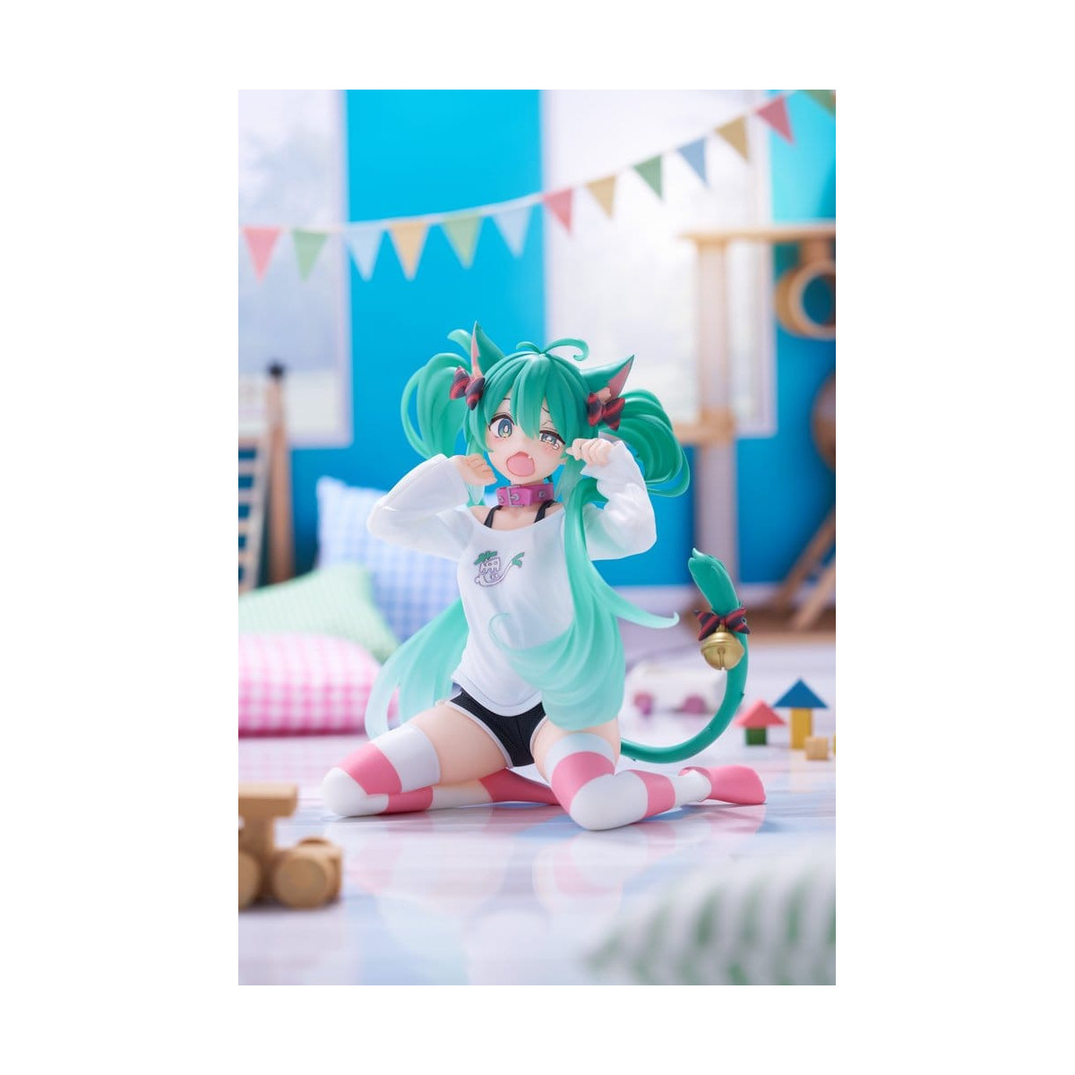 Taito - Desktop Cute Figure Hatsune Miku Cat Ear T-Shirt Ver.