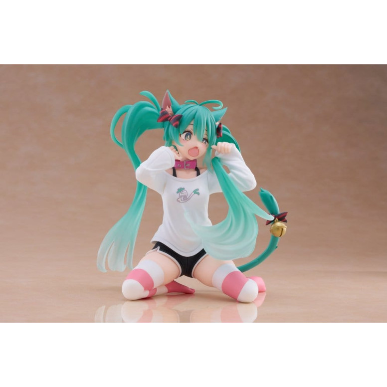 Taito - Desktop Cute Figure Hatsune Miku Cat Ear T-Shirt Ver.