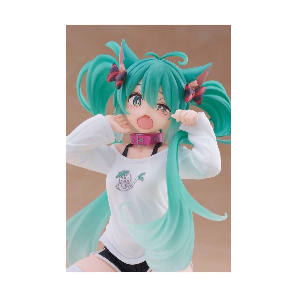 Taito - Desktop Cute Figure Hatsune Miku Cat Ear T-Shirt Ver.