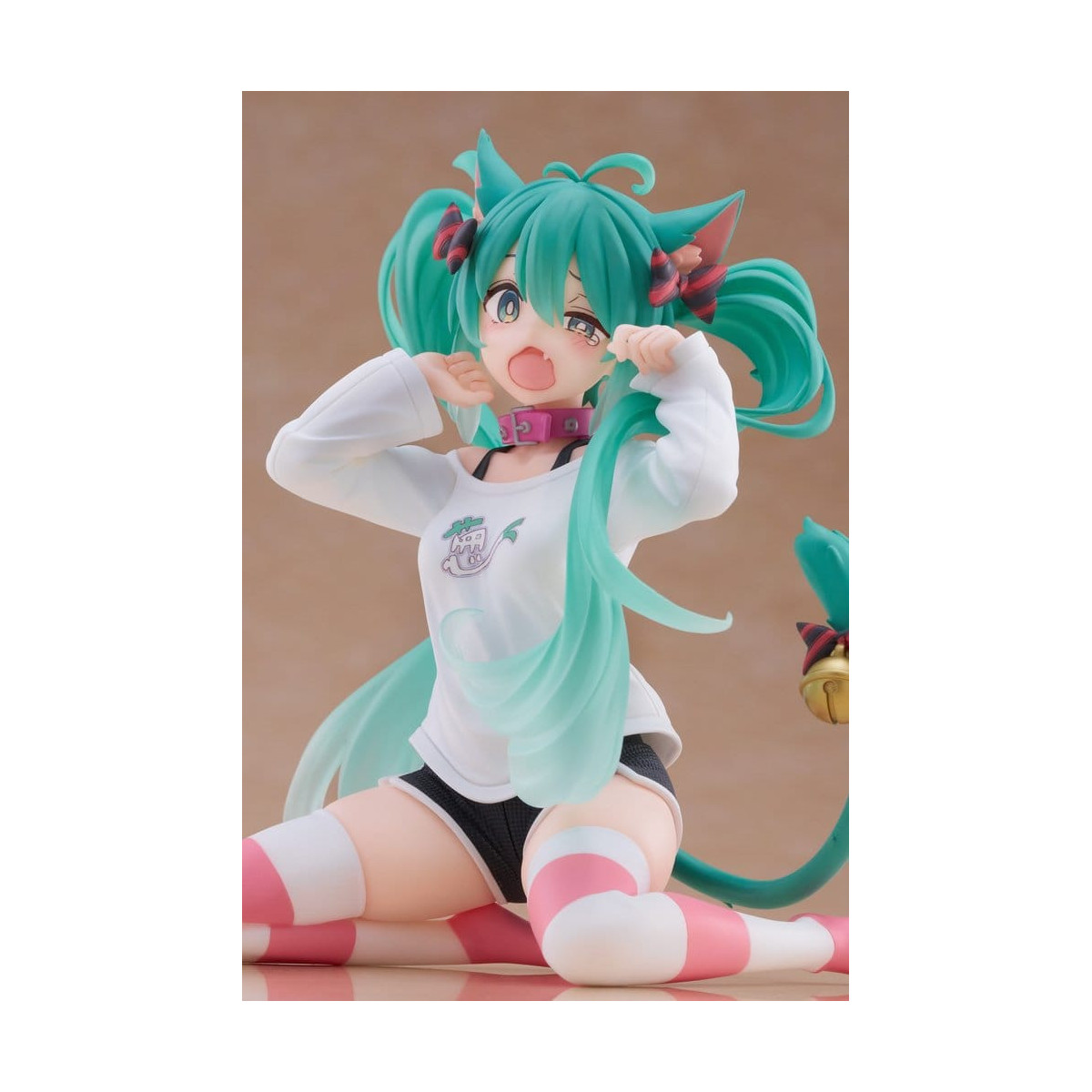 Taito - Desktop Cute Figure Hatsune Miku Cat Ear T-Shirt Ver.