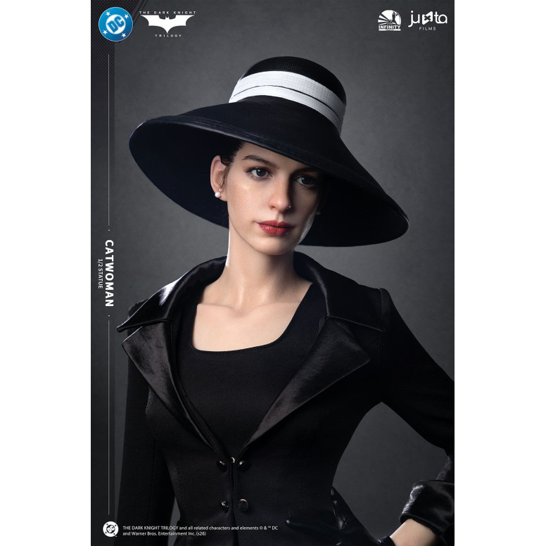 Infinity Studio - Catwoman 1:2 Scale Statue - The Dark Knight Rises