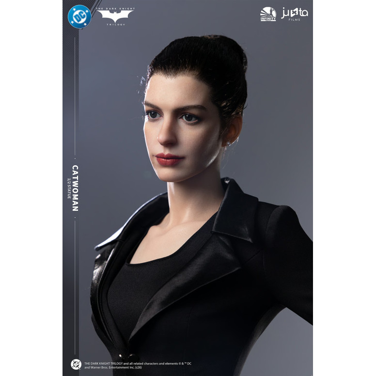 Infinity Studio - Catwoman 1:2 Scale Statue - The Dark Knight Rises