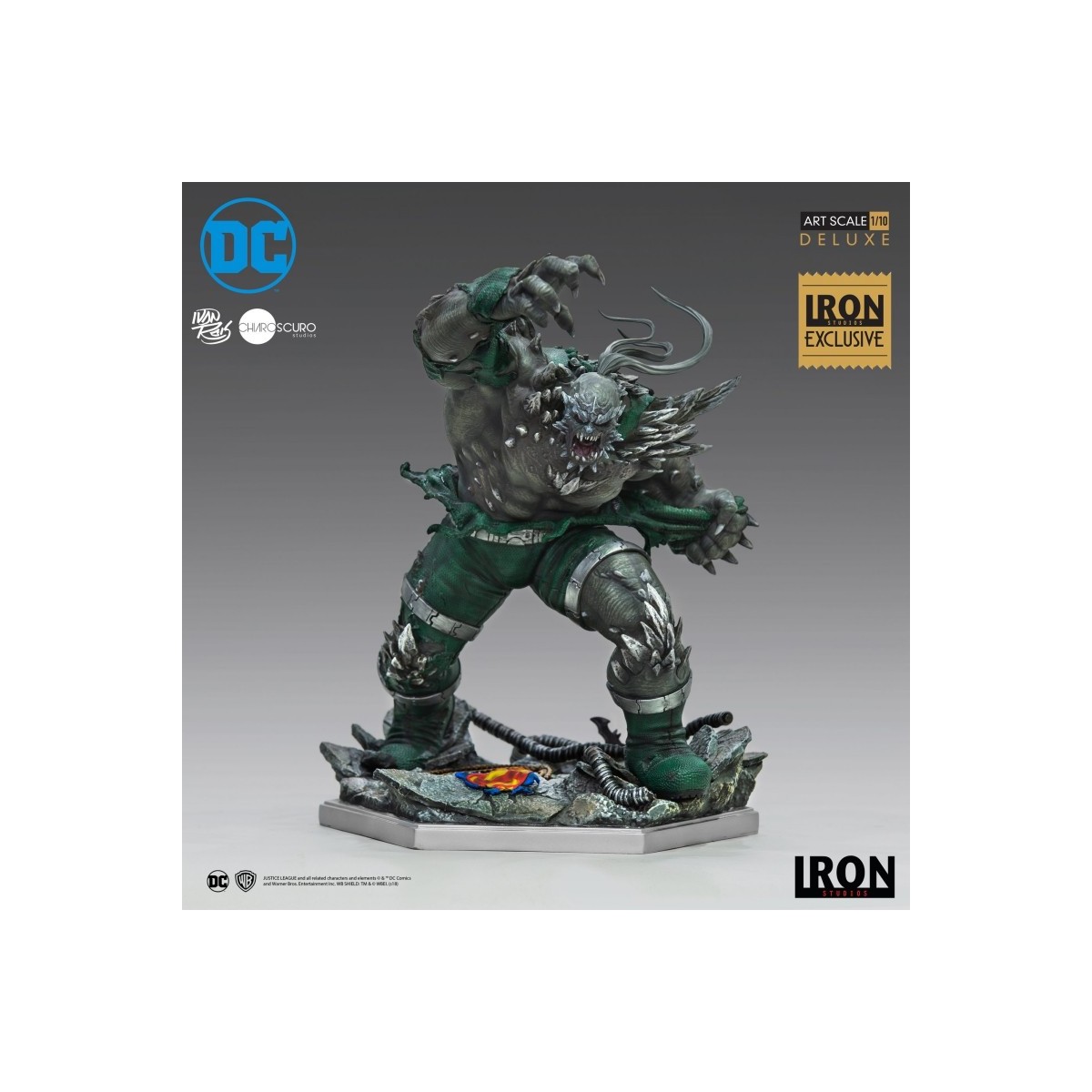 sideshow Marvel Hulk vs Wolverine Maquette 