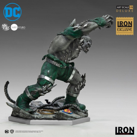 sideshow Marvel Hulk vs Wolverine Maquette 