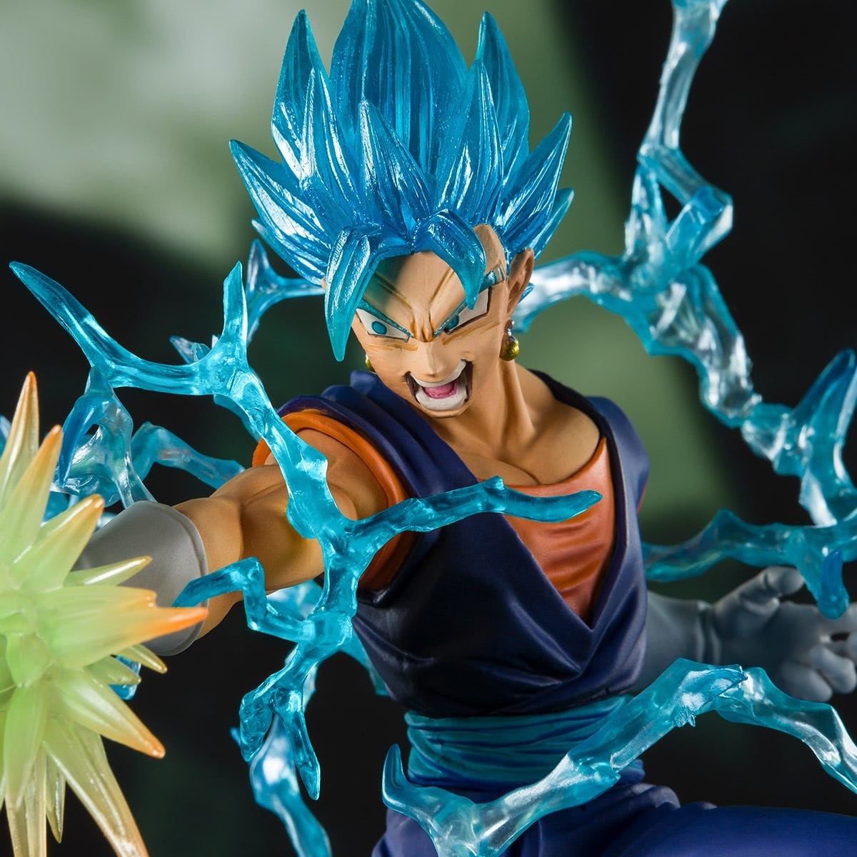 Bandai Dragon Ball Z Figuarts Zero - Super Saiyan Goku