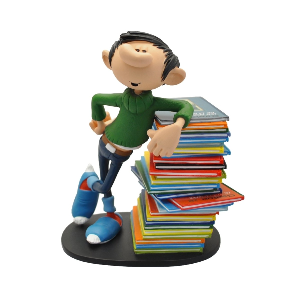collectoys - Gaston Lagaffe relying on a stack of albums