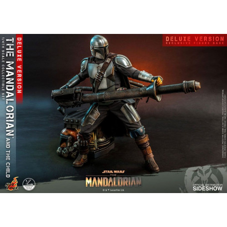 Hot Toys Star Wars - The Mandalorian and the Child Deluxe 1/4